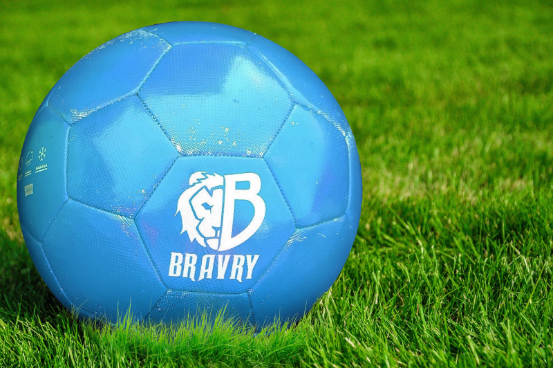 Мяч футбольный профессиональный: Bravry Galaxy Blue 4